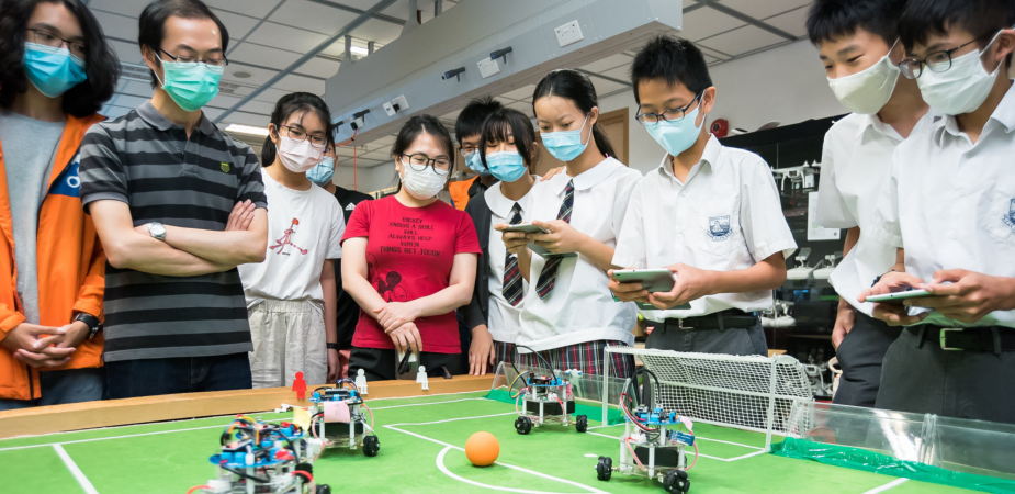 Robotic workshop store for school students